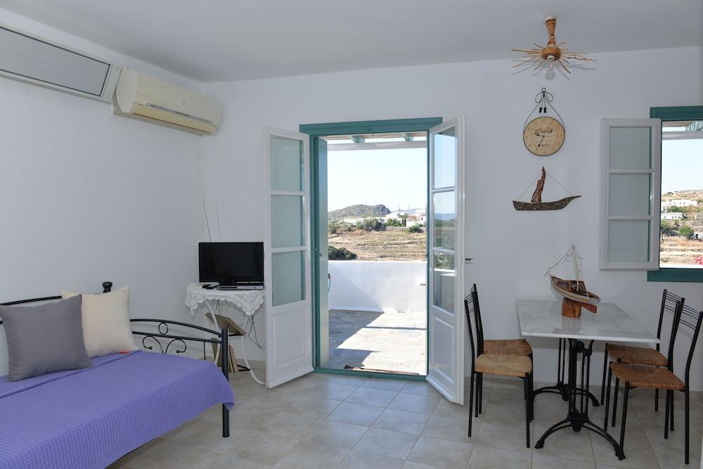 Zanart Maisonette Tripití Exterior foto
